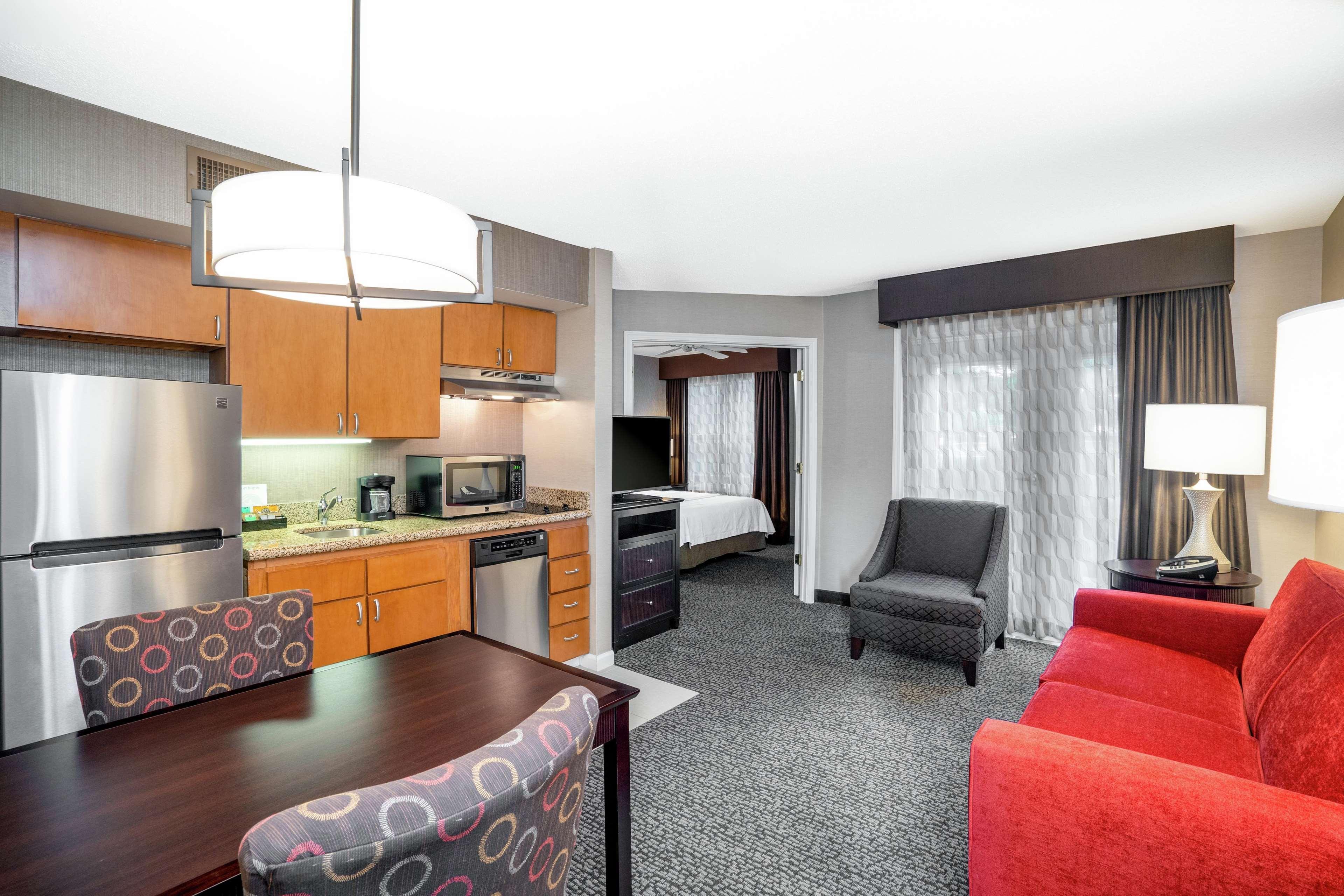 Homewood Suites Лафайетт Экстерьер фото