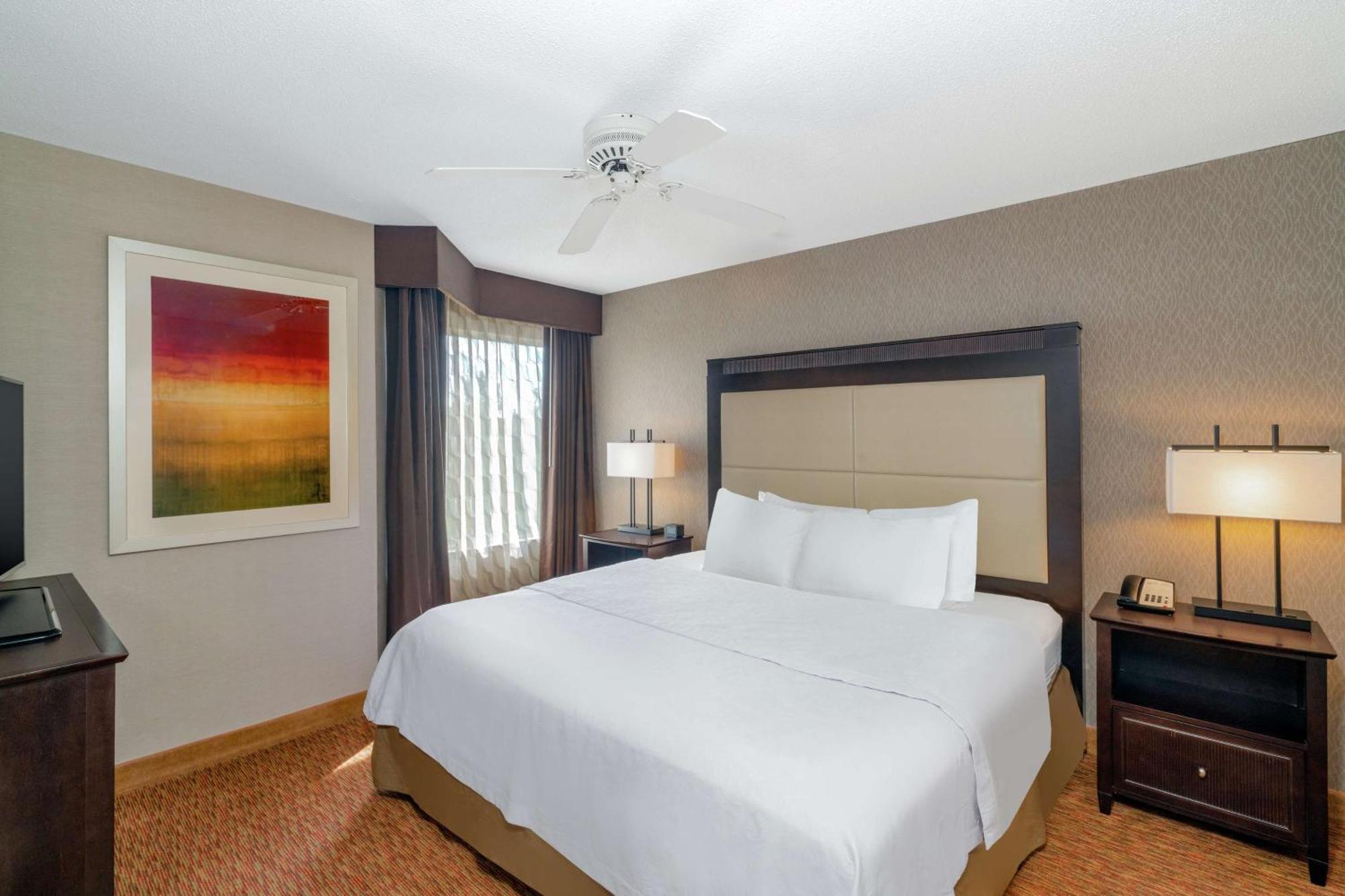 Homewood Suites Лафайетт Экстерьер фото